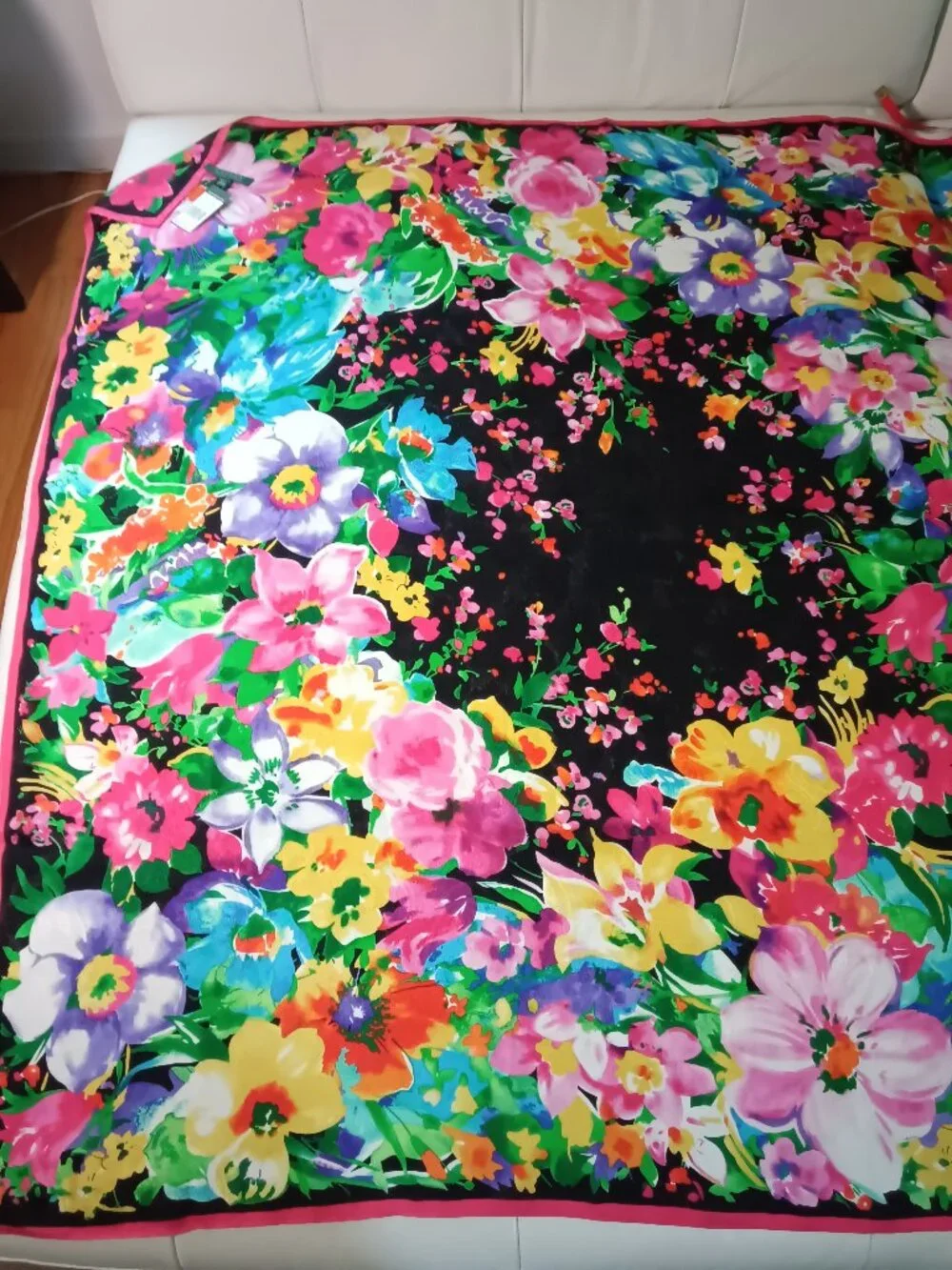NWT Silk Large Lauren Ralph Lauren Scarf